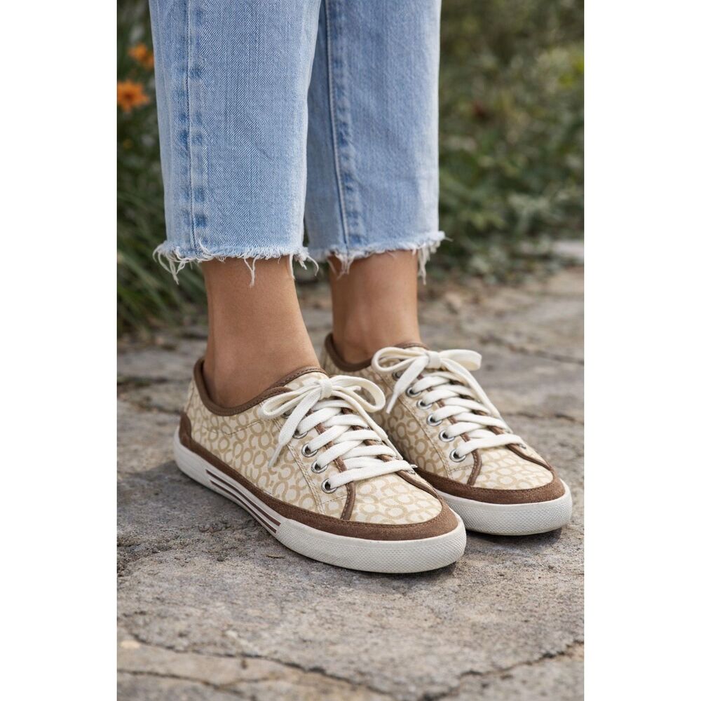 Coach Signature Canvas Sneakers Brown Tan Lace Up Low Top Casual Shoes Women’s 7 - Picture 12 of 12